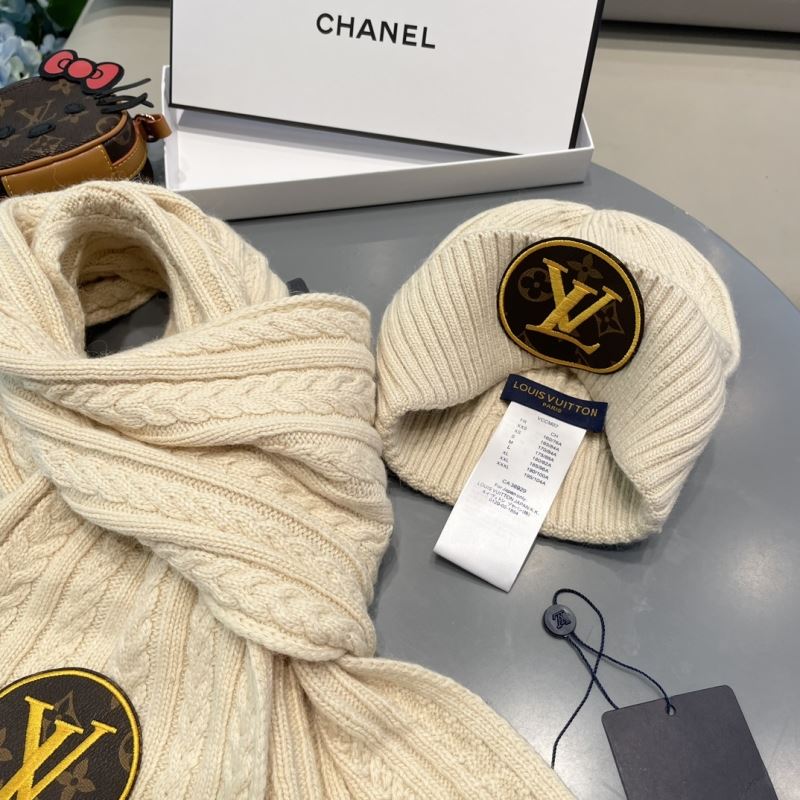 Louis Vuitton Caps Scarfs